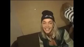 Сборник молодых развратных тёлок трахающихся в анальные дырки